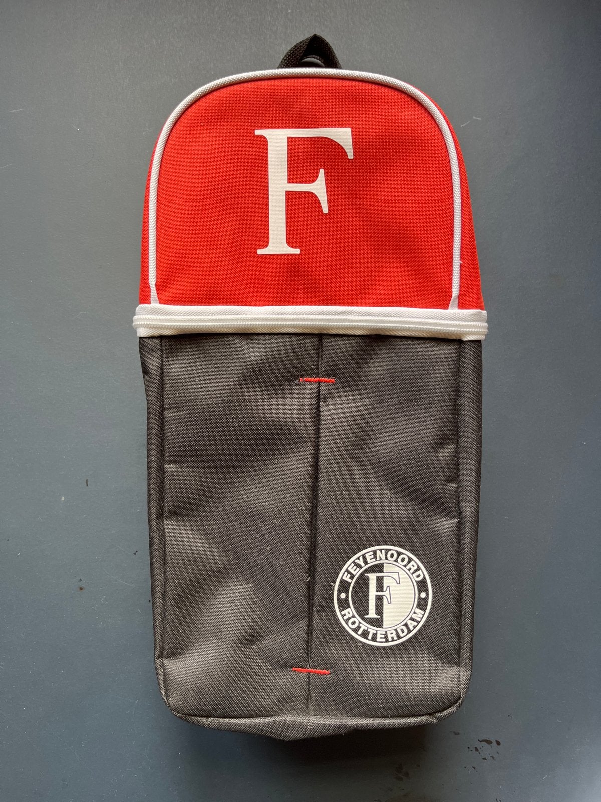 Feyenoord tas- Rood/Zwart met logo, Overige merken, Gebruikt, Minder dan 30 cm, Ophalen of Verzenden
