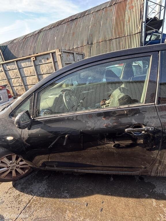 Voordeur links linksvoor zwart Toyota Auris I ('07-'12), Auto-onderdelen, Carrosserie en Plaatwerk, Ophalen, Gebruikt, Deur, Voor