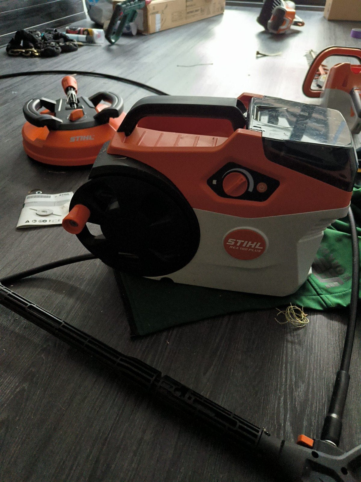 STIHL REA 100 PLUS accuhogedrukreiniger – slechts 1x gebruik, Ophalen, Zo goed als nieuw