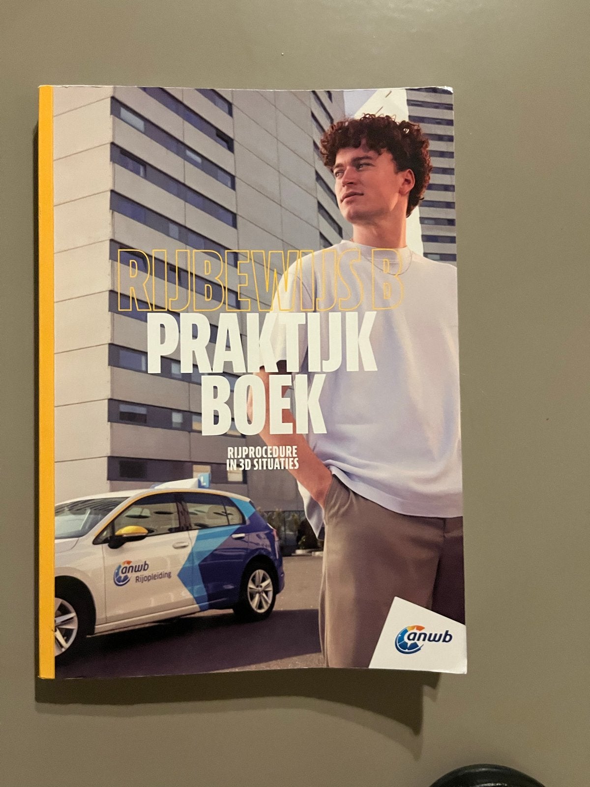 ANWB Rijbewijs B Praktijkboek - Rijprocedure in 3D, Ophalen of Verzenden, Zo goed als nieuw, Overige niveaus