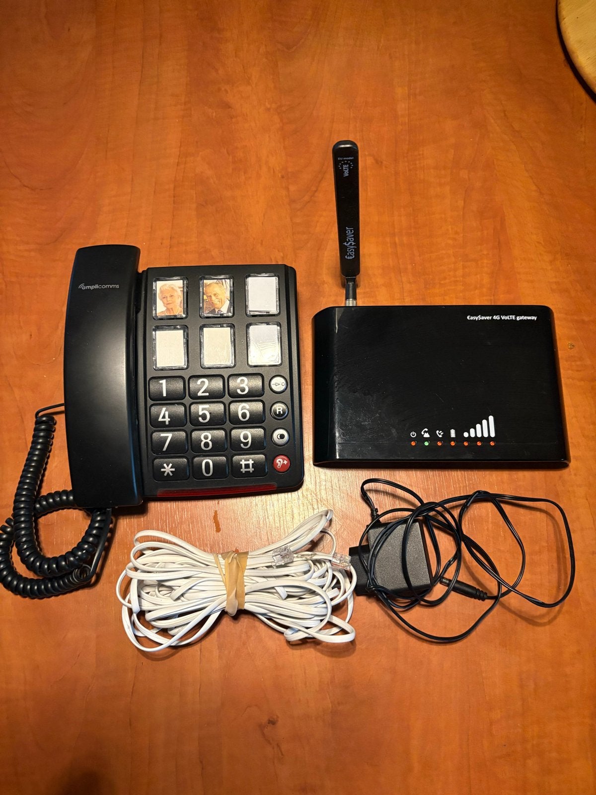 Amplicomms BigTel 40 Plus met EasySaver 4G VoLTE gateway, Telecommunicatie, Ophalen of Verzenden, Zo goed als nieuw