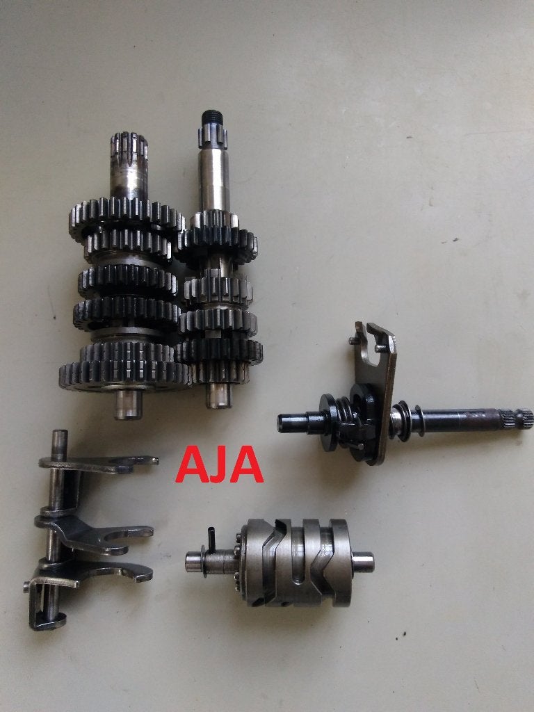 AM6 schakalsas am6 minarelli Gear shift selection axis blok, Minarelli am6, Gebruikt, Blok, Minarelli