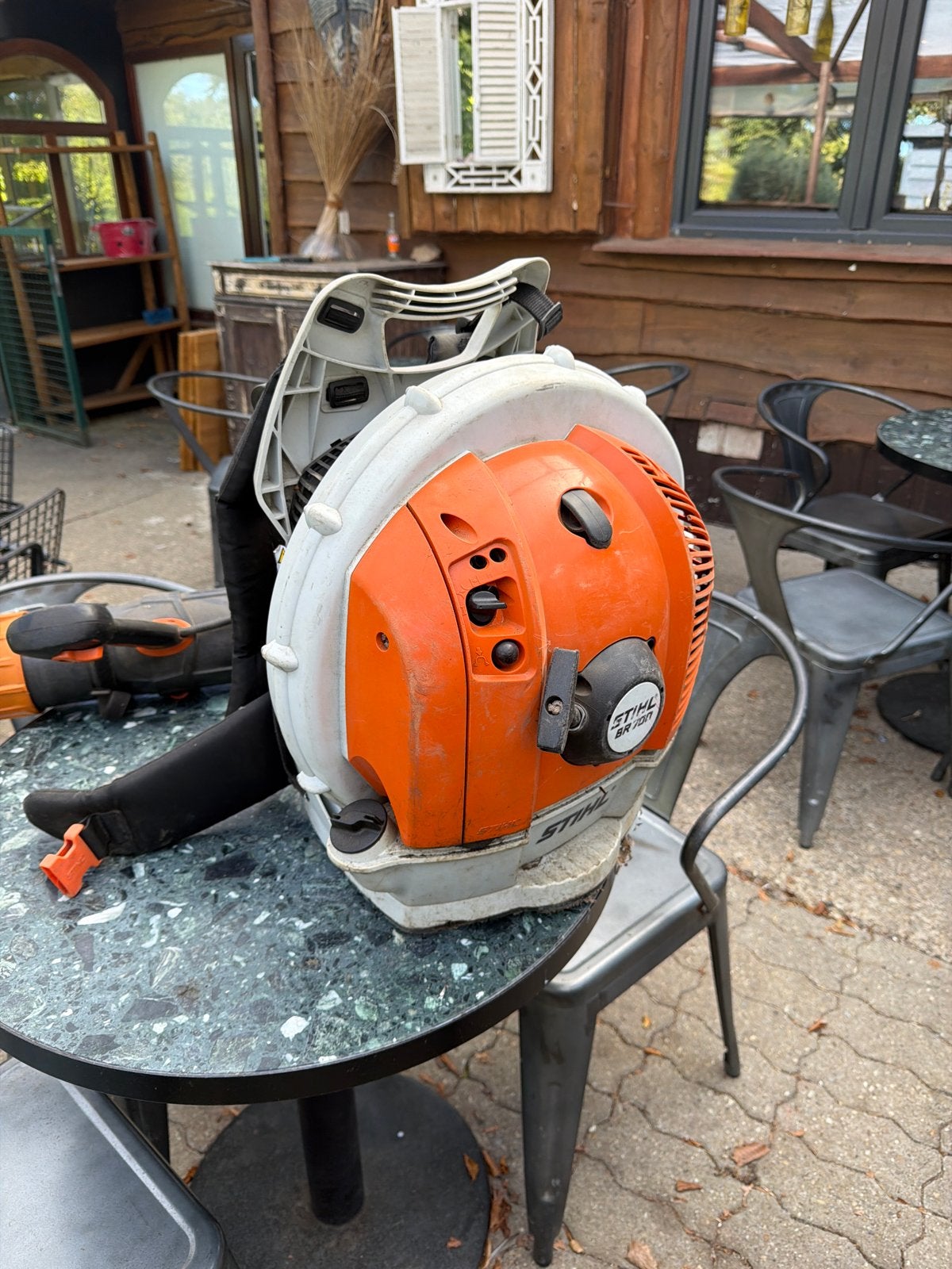 Stihl BR 700 Bladblazer - Krachtig en Betrouwbaar, Tuin en Terras, Ophalen of Verzenden, Gebruikt, Benzine, Ruggedragen