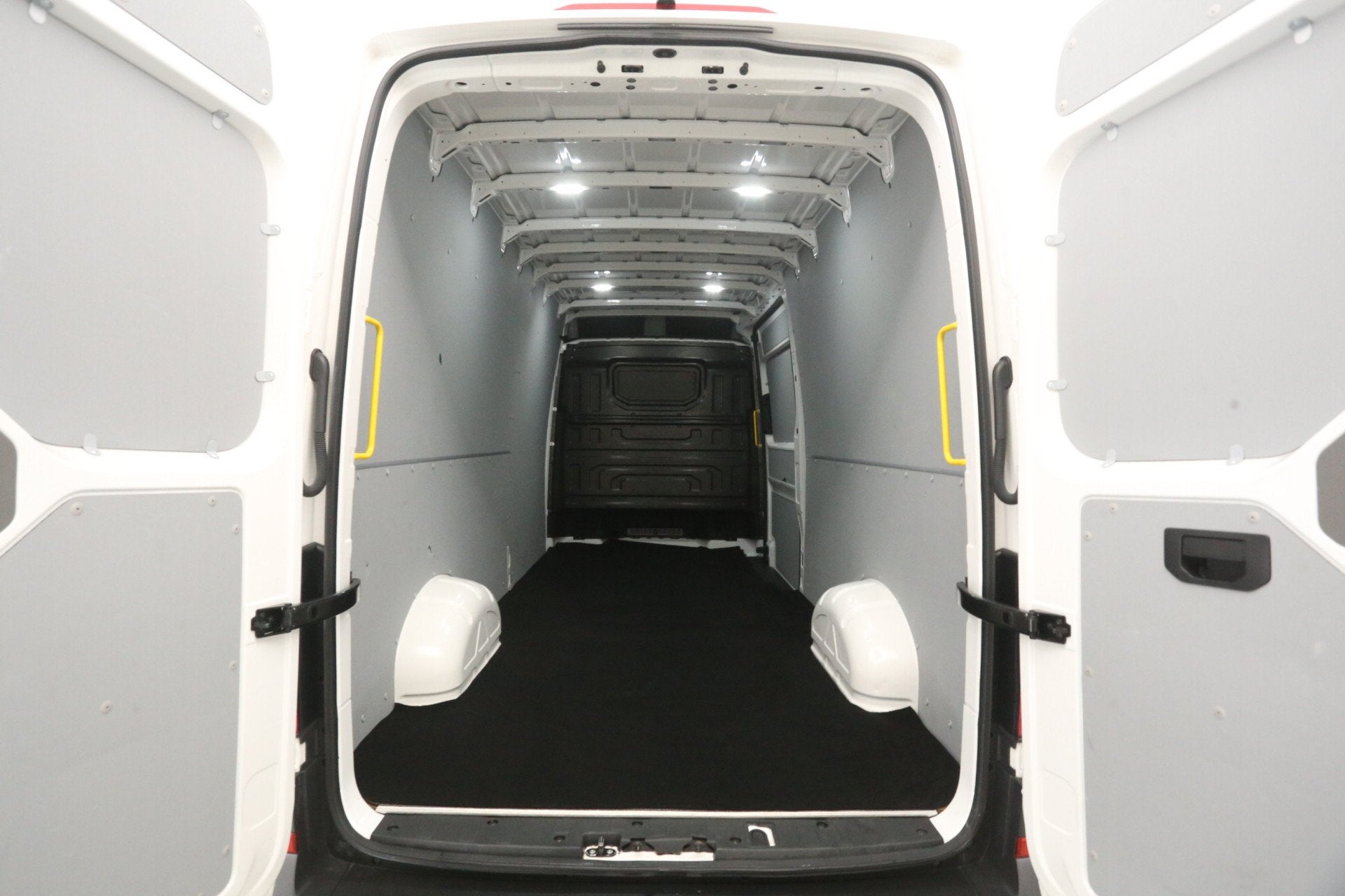 Volkswagen Crafter 2.0 TDI 177PK L4H3 | 3000KG Trekgew. | Au, Stof, Gebruikt, Euro 6, Volkswagen