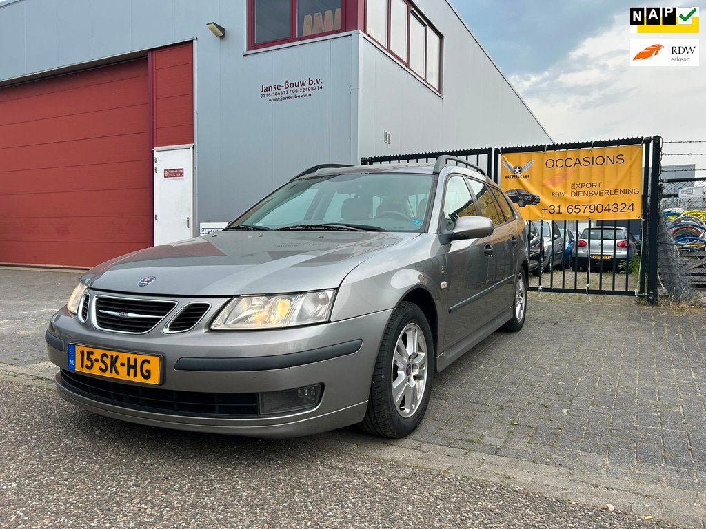 Saab 9-3 Sport Estate 1.8t Vector Goed Onderhouden/In de opt, Auto's, Saab, 1998 cc, Gebruikt, 4 cilinders, 150 pk