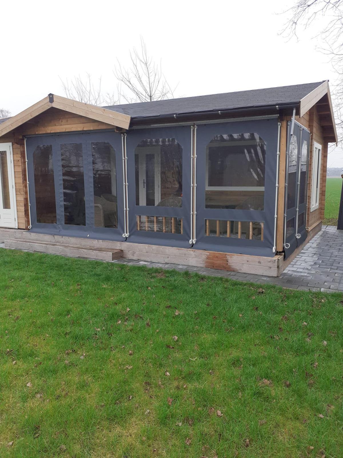 Chalet, Tot en met 2