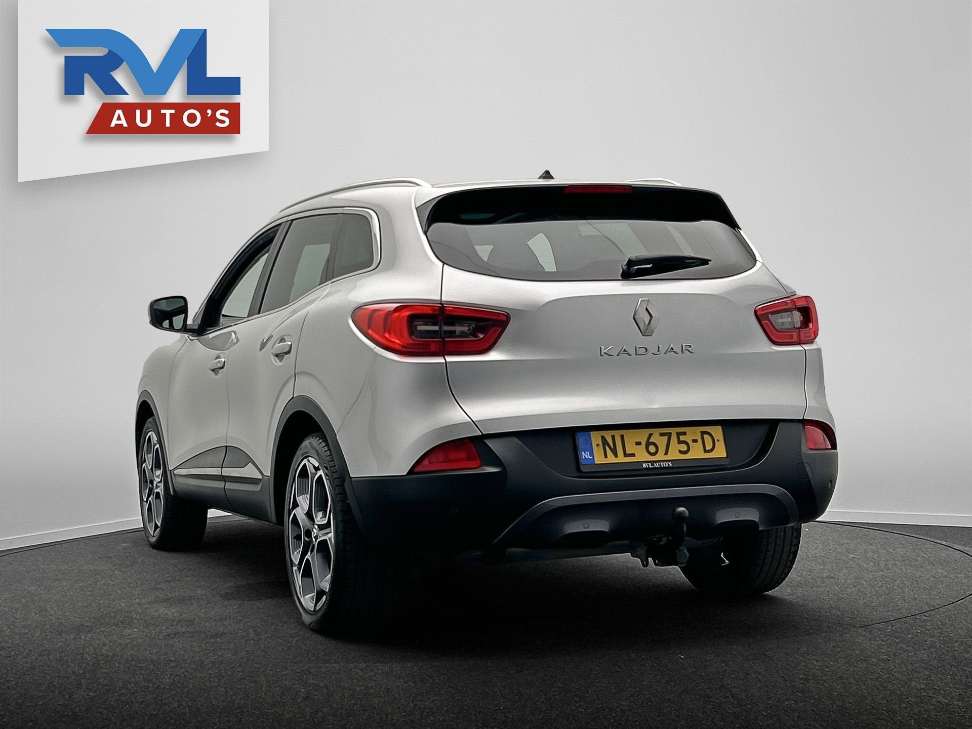 Renault Kadjar 1.2 TCe Bose | Trekhaak | Panoramadak | Navig, Auto's, Voorwielaandrijving, Kadjar, Gebruikt, 4 cilinders