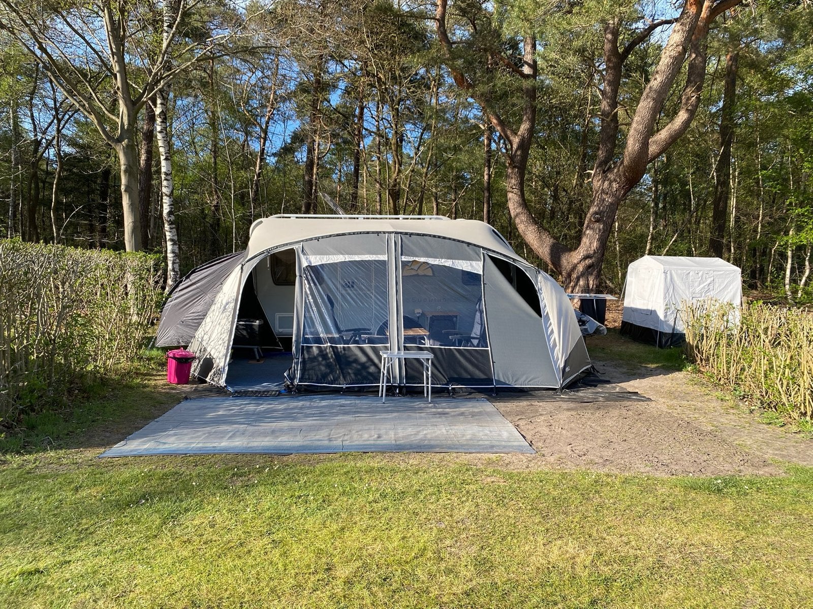 Unico luifel maat 10 met voorscherm deluxe en blindering, Ophalen, Gebruikt