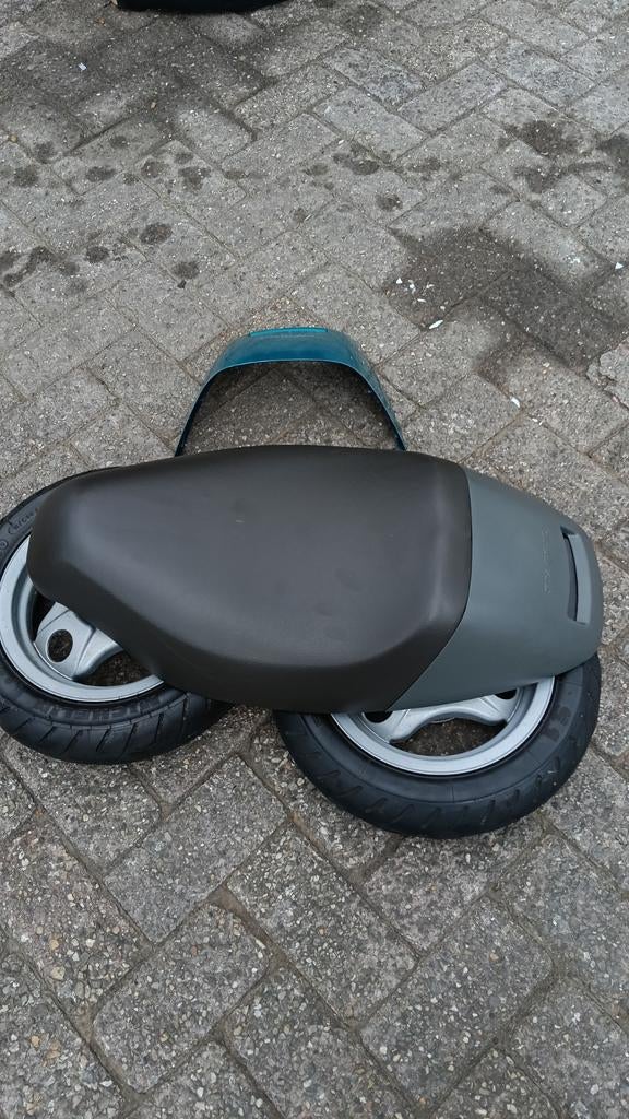 Monozadel Piaggio Skipper sfera Typhoon nrg quarts, Ophalen of Verzenden, Zo goed als nieuw, Zadel, Piaggio
