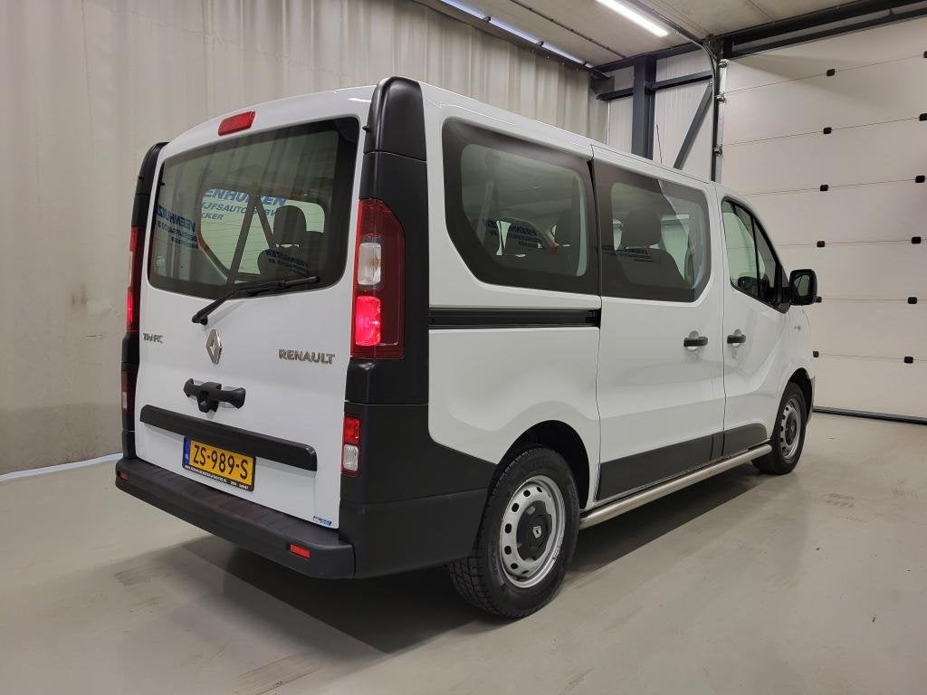 Renault Trafic Passenger 1.6dCi 8-Personenbus - Excl. BTW /, Voorwielaandrijving, Gebruikt, 2000 kg, Wit