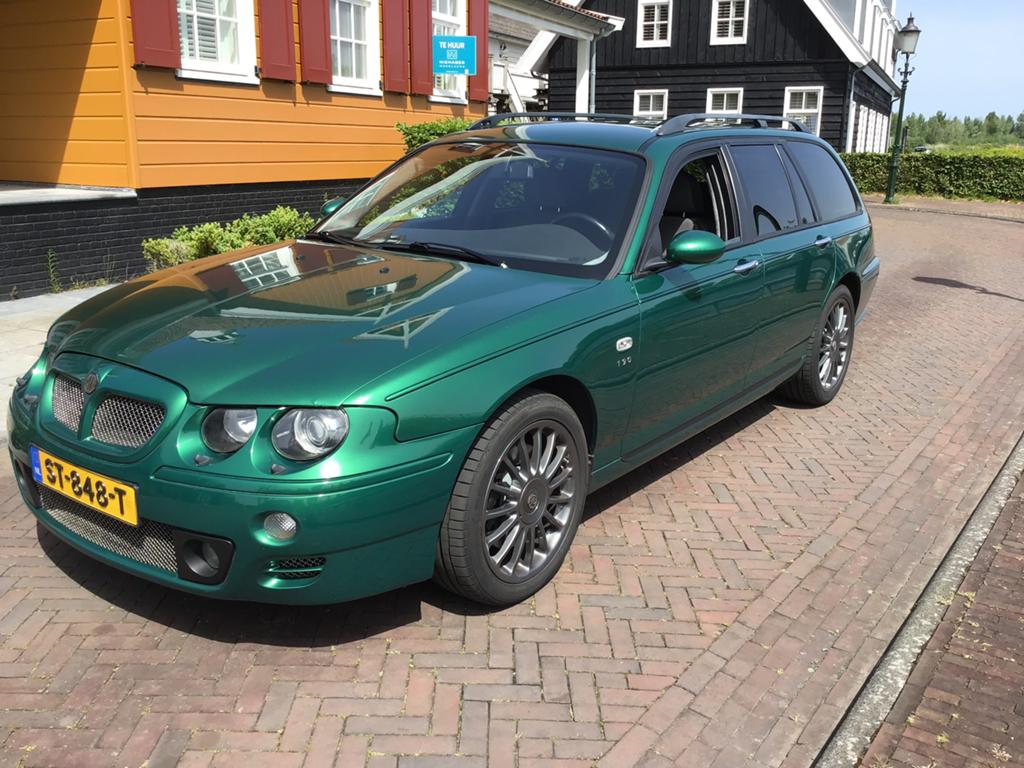 ZT-T 190 2.5 V6 LE MANS GREEN 232dKM, 1525 kg, Zwart, Parkeersensor, Stationwagon