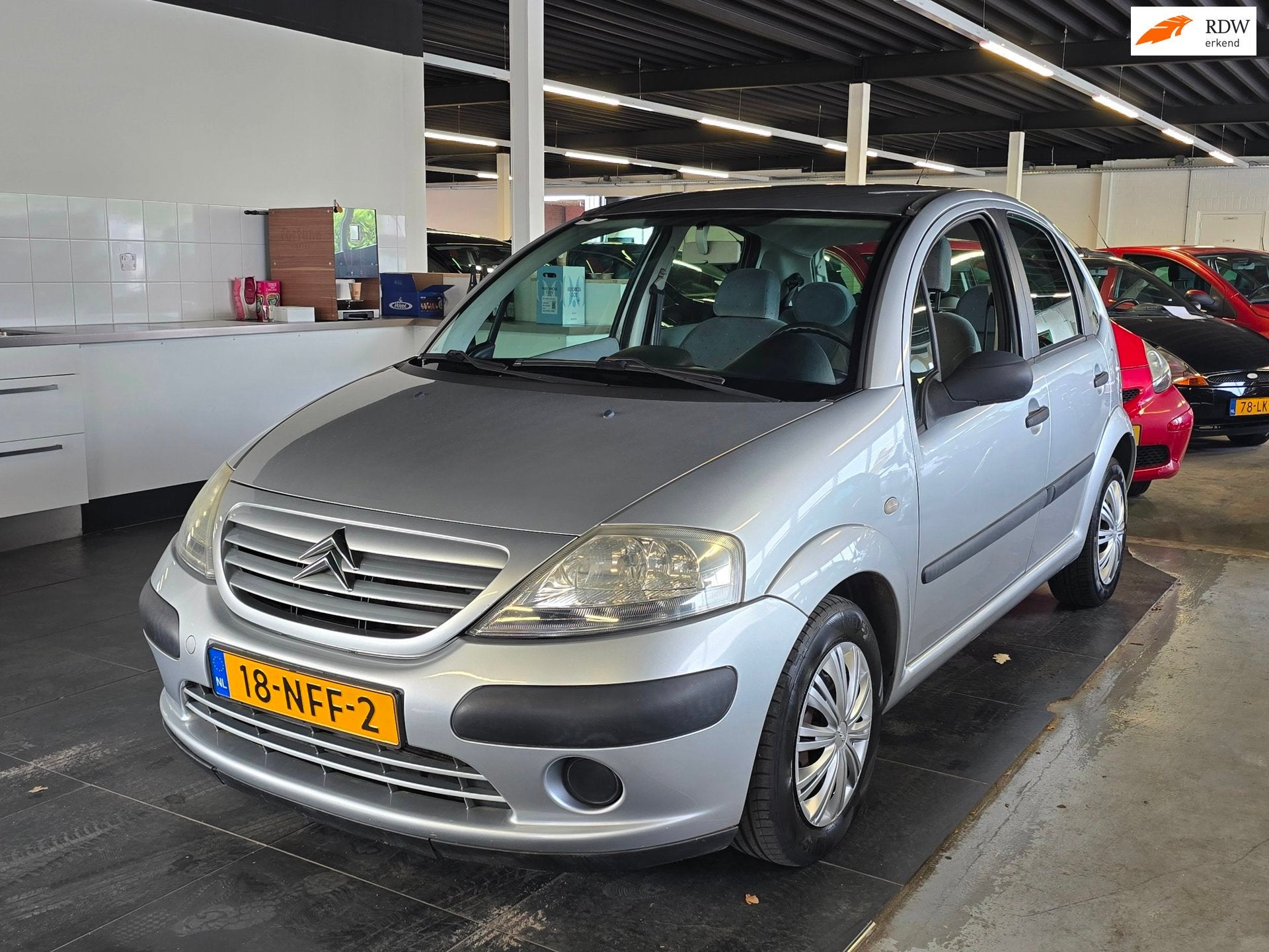 Citroen C3 1.1i Ligne Séduction, Voorwielaandrijving, Stof, 4 cilinders, 60 pk