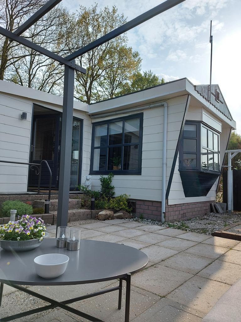 Stacaravan Wouwse Plantage, Caravans en Kamperen, Stacaravans, tot en met 4, Ophalen
