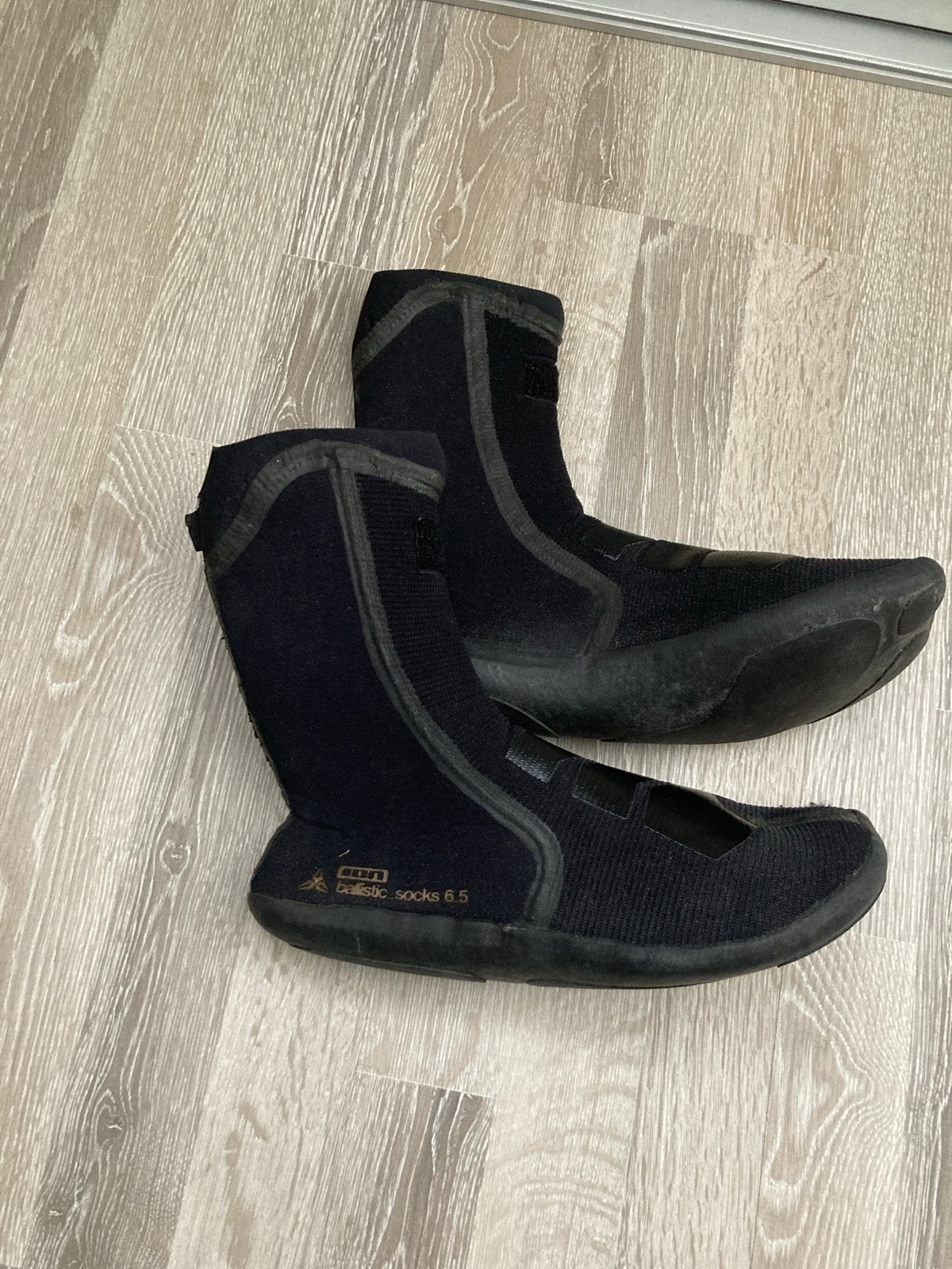 Ballistic Socks Surflaars Maat 6.5, Watersport en Boten, Ophalen of Verzenden, Gebruikt, Overige typen
