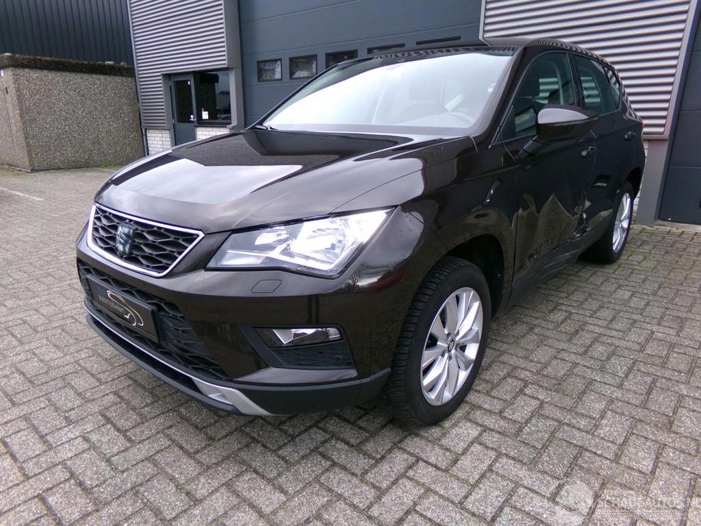 SEAT Ateca 1.0 TSI CLIMA / STOELVERW / CRUISE / PDC, Auto diversen, Schadeauto's, Bruin, Handgeschakeld, 999 cc, Benzine
