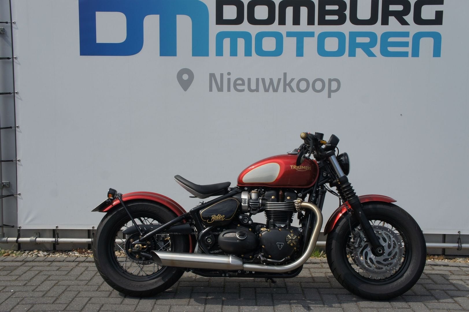 TRIUMPH BONNEVILLE BOBBER GOLDLINE (bj 2022) 4,583 km, Motoren, Motoren | Triumph, 2 cilinders, Bedrijf, Onbekend, Meer dan 35 kW