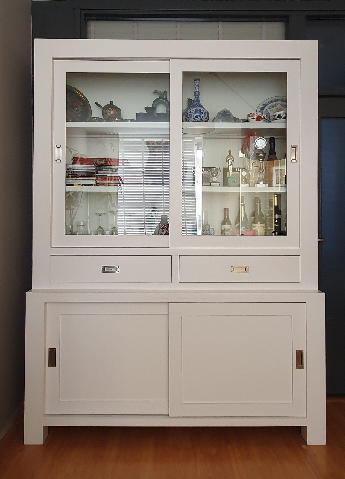 Landelijke moderne Vitrinekast Troubadour 160x220, Ophalen, Glas, Gebruikt, Met deur(en)