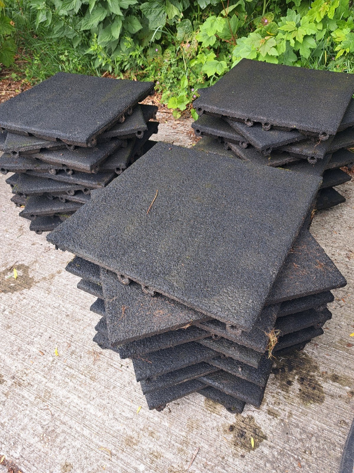 33 rubberen tegels 50x50cm, 5cm speeltoestel, Doe-het-zelf en Verbouw, Tegels, Vloertegels, Minder dan 5 m², Ophalen