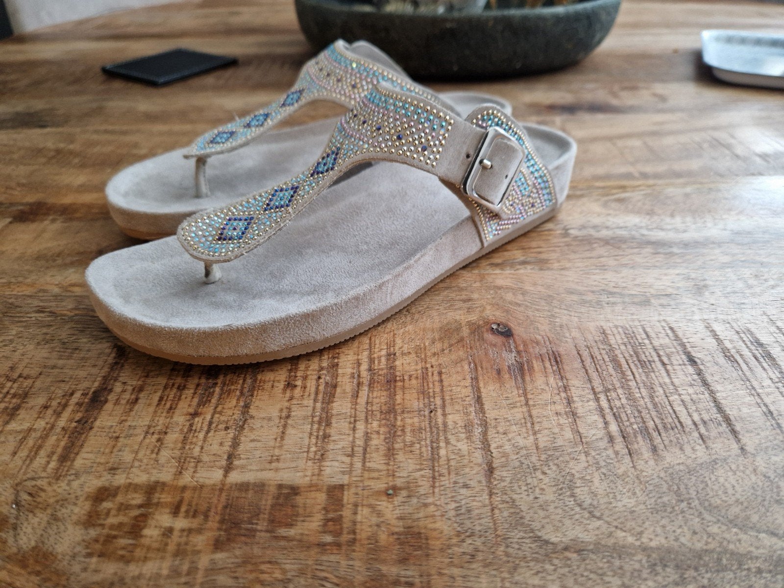 Dames Teenslippers maat 38, Ophalen, Zo goed als nieuw, Zwart