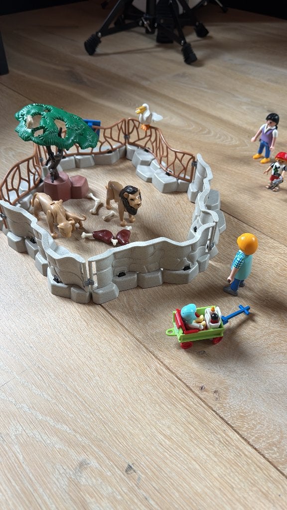 Foto 4 van Playmobil Zoo met Dieren en Figuren