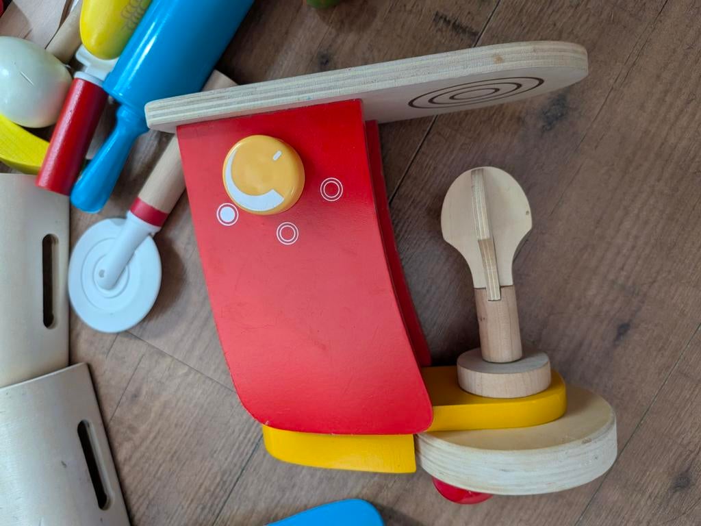Houten duurzame speelgoed eten set met mixer en broodrooster, Overige typen, Onbekend, Ophalen of Verzenden, Zo goed als nieuw