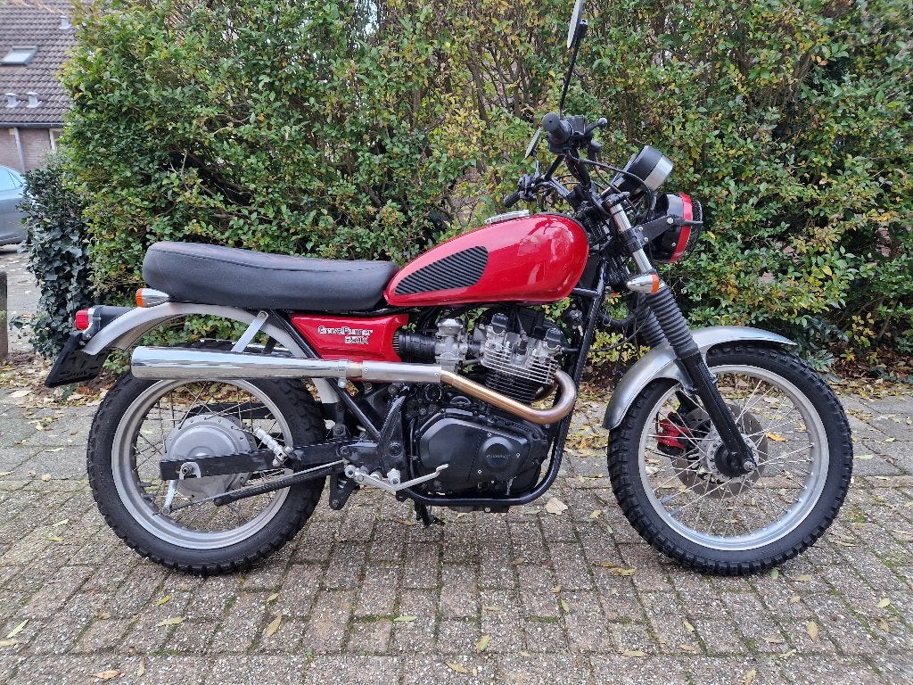 Suzuki GR650X Scrambler, Motoren, 2 cilinders, Motorrijbewijs A, Particulier, Meer dan 35 kW