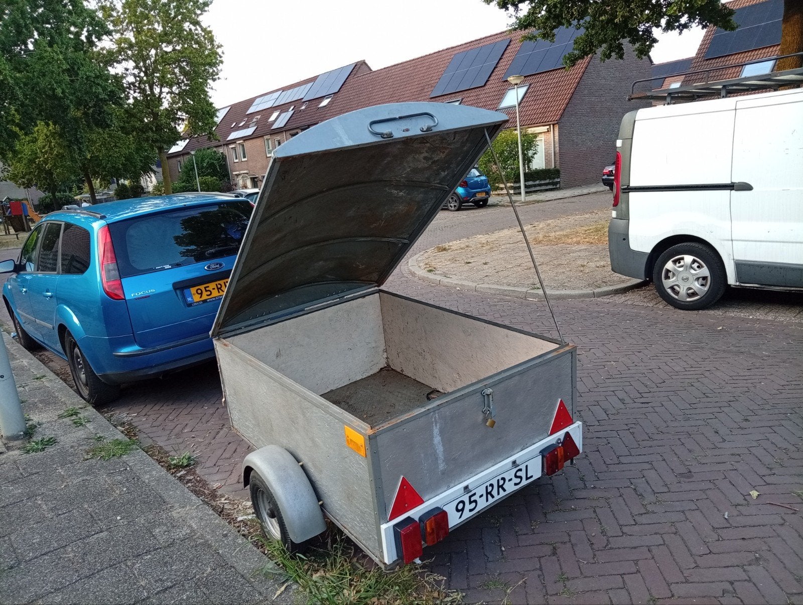 Compacte aanhanger met deksel, Fietsen en Brommers, Ophalen of Verzenden, Gebruikt