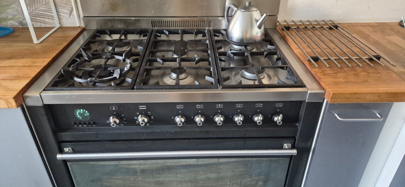 Smeg Fornuis met Gas Kookplaat en Oven, Witgoed en Apparatuur, Fornuizen, Gebruikt, 60 cm of meer, Ophalen of Verzenden, Gas