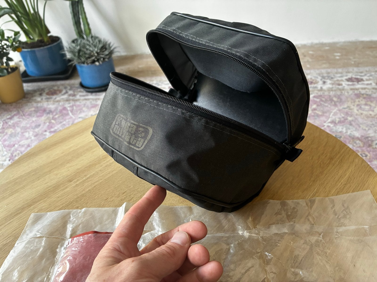 Originele Koga Miyata Fietsreparatieset en zadel tas, Ophalen, Zo goed als nieuw, Gereedschapsset