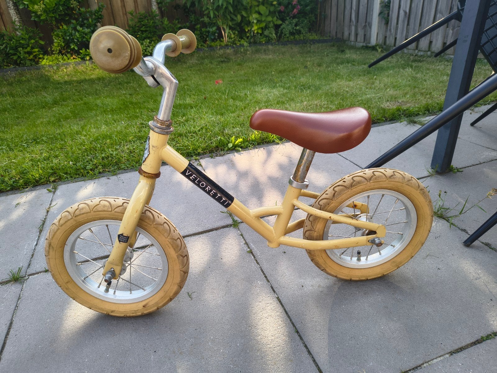 Veloretti loopfiets - Geel/oranje, Ophalen, Gebruikt, Minder dan 16 inch