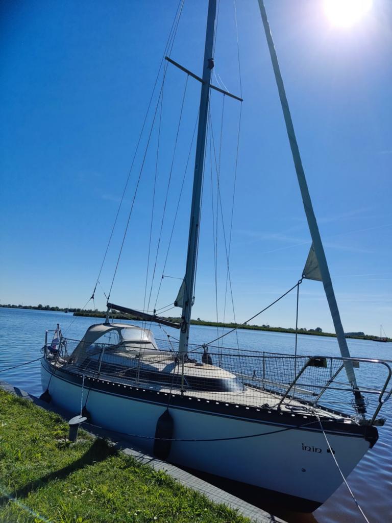 Friendship 28 zeilboot - Klaar voor avontuur!, Watersport en Boten, Ophalen, 9 m, Gebruikt, Binnenboordmotor