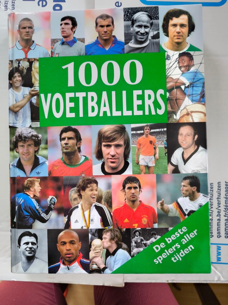 1000 voetballers, Ophalen of Verzenden, Buitenlandse clubs