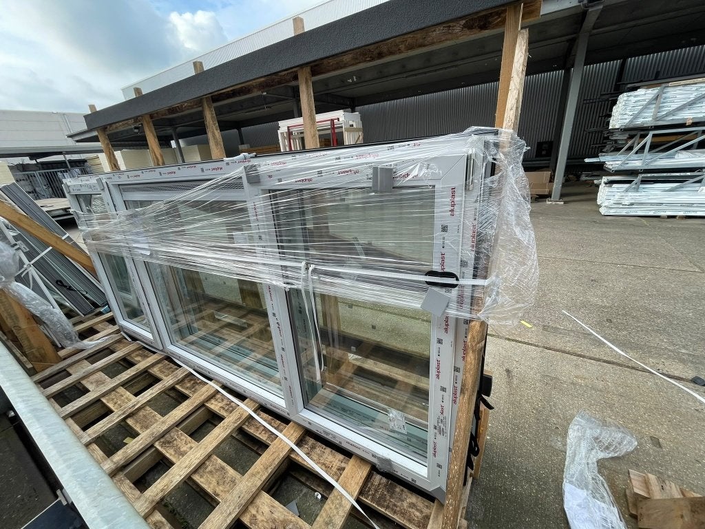 2x Kunststof kozijn HR++ 2990x1355, Ophalen, Kunststof, Nieuw, Inclusief glas