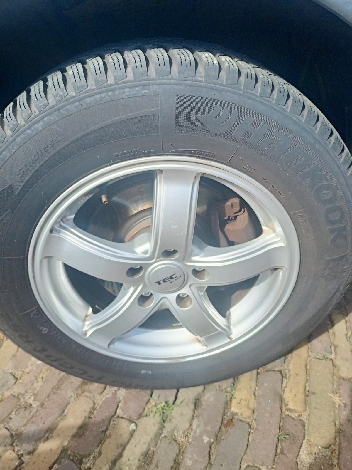 Hankook winterbanden met aluminium velgen, set van 4, Auto-onderdelen, Banden en Velgen, Ophalen, 215 mm, 16 inch, Banden en Velgen