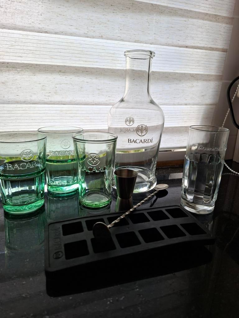 Bacardi Cocktail Set, Ophalen, Zo goed als nieuw, Meerkleurig, Overige merken