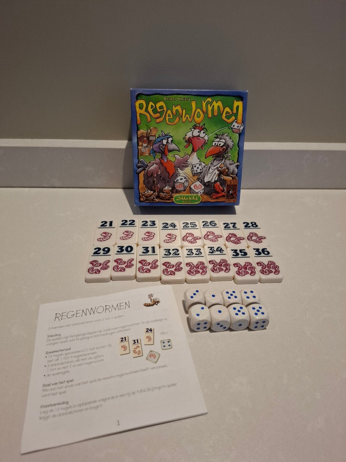 Regenwormen bordspel - Compleet en in goede staat, Drie of vier spelers, Ophalen of Verzenden, Zo goed als nieuw, Jakkie & Bak