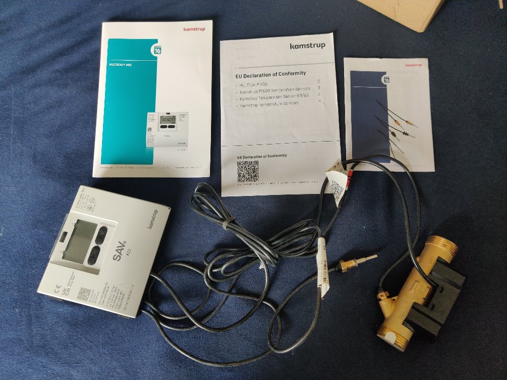 Kamstrup Multical 403 watermeter 1" + koperen pijp en houder, Ophalen of Verzenden, Nieuw, Multimeter