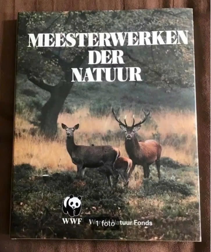 WNF uitgave meesterwerken der natuur, Boeken, Ophalen of Verzenden, Zo goed als nieuw, Natuur algemeen