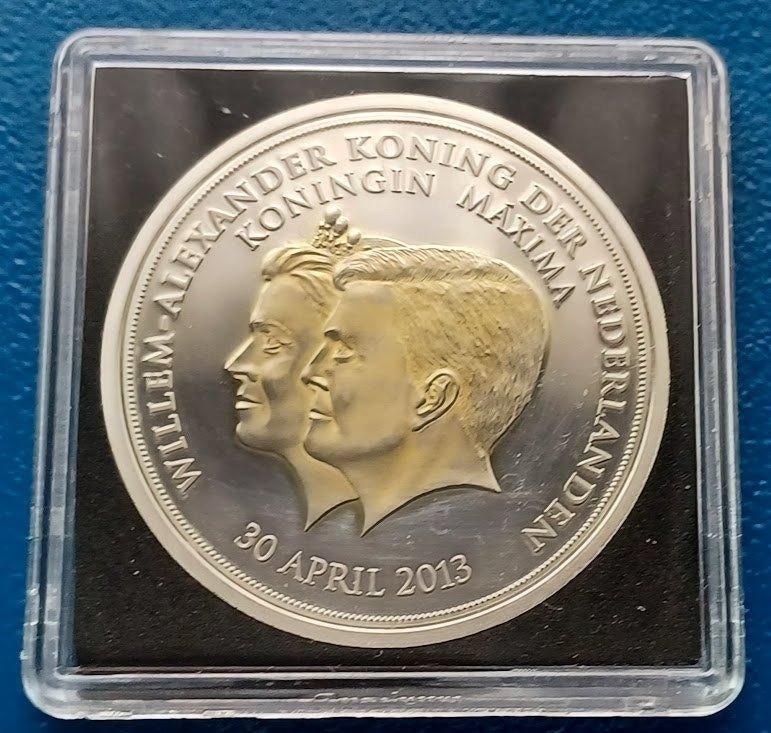 Inhuldiging van Koning Willem Alexander en Máxima - 2013, Verzenden, Overige materialen, Nederland