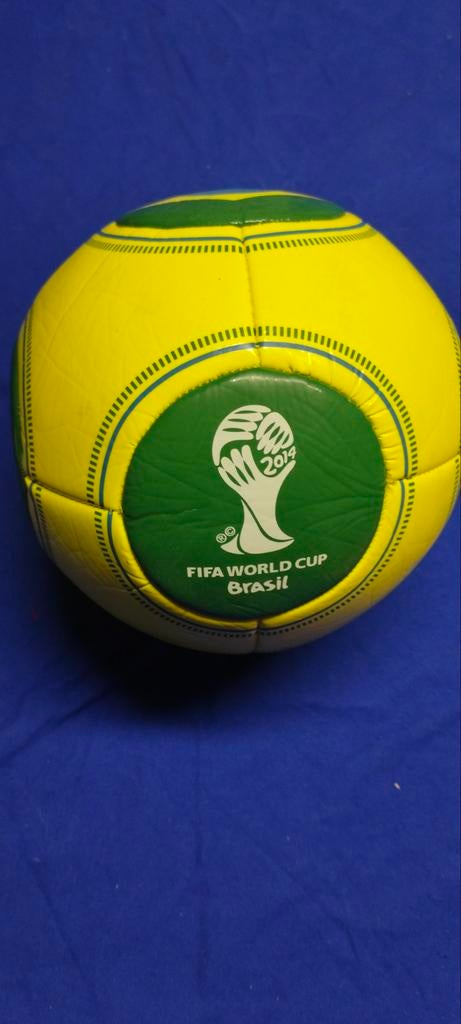 Wk bal Brazil 2014, Seizoenskaart, Eén persoon