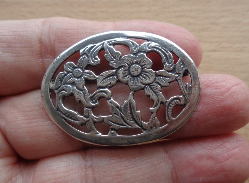 zilveren antieke bloem broche [702], Verzenden, Zilver, Broche