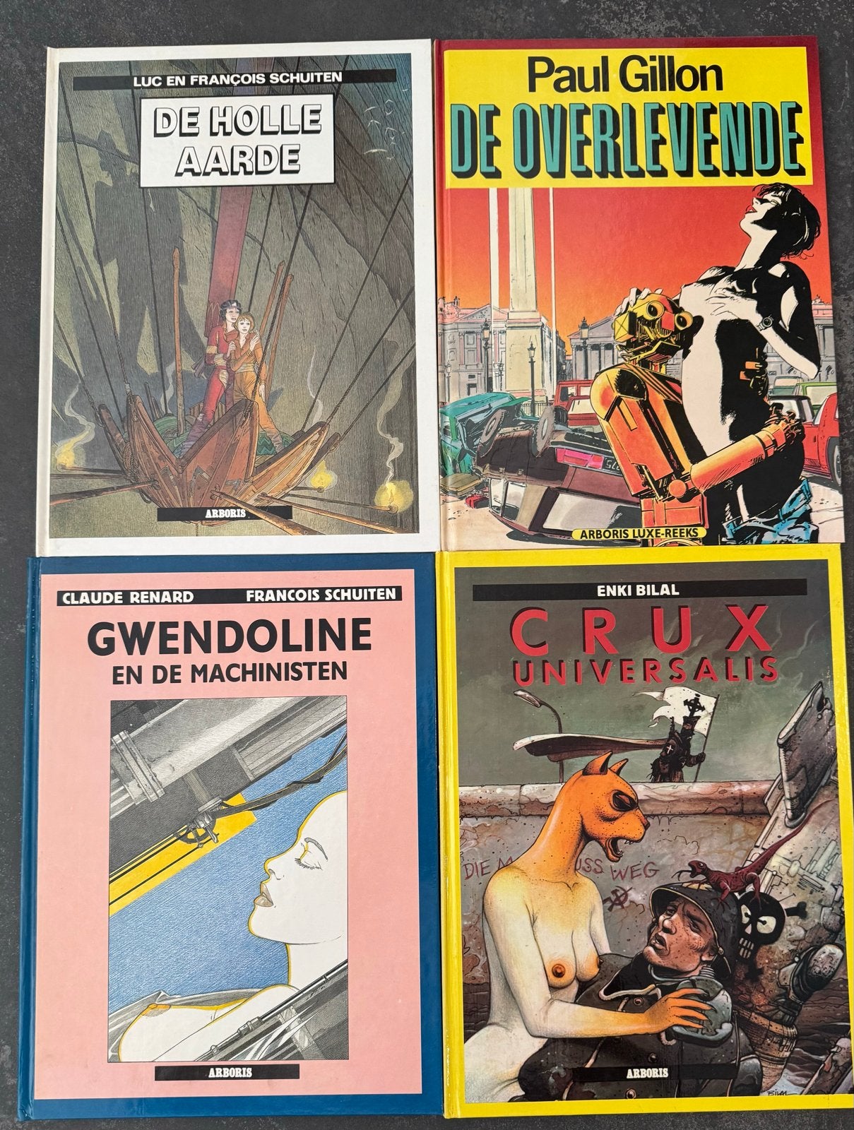 4 stripboeken: De Holle Aarde, De Overlevende, Gwendoline, C, Meerdere stripboeken, Ophalen of Verzenden, Gelezen