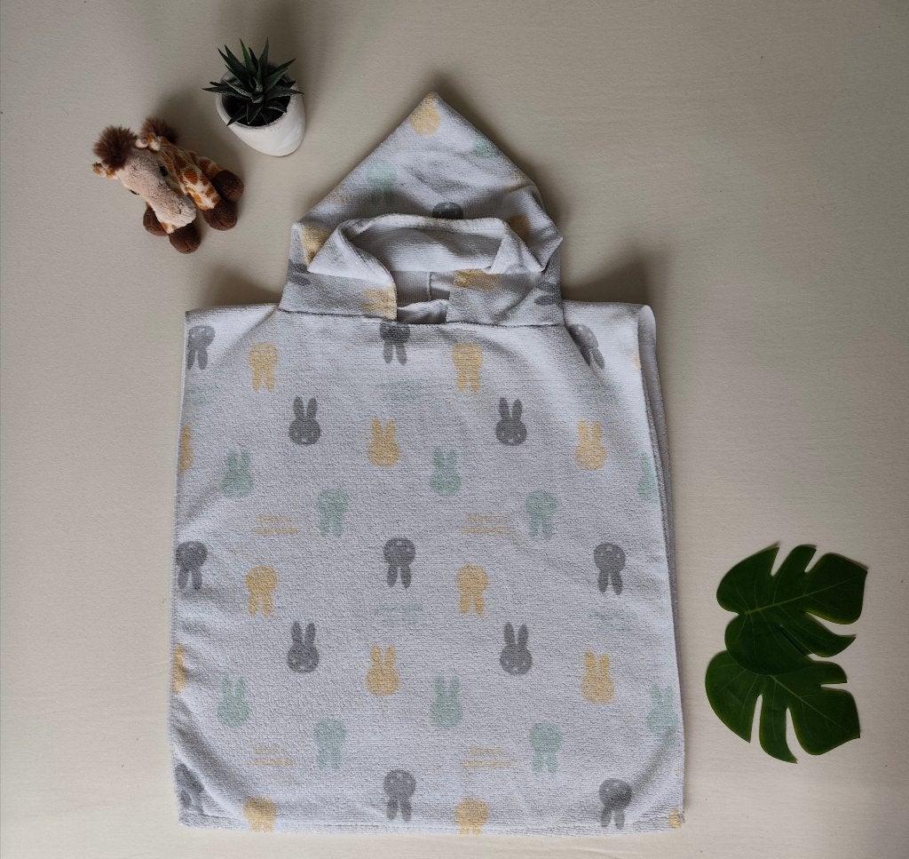 Nijntje handdoek poncho, Ophalen of Verzenden, Gebruikt, Meerkleurig, Handdoek