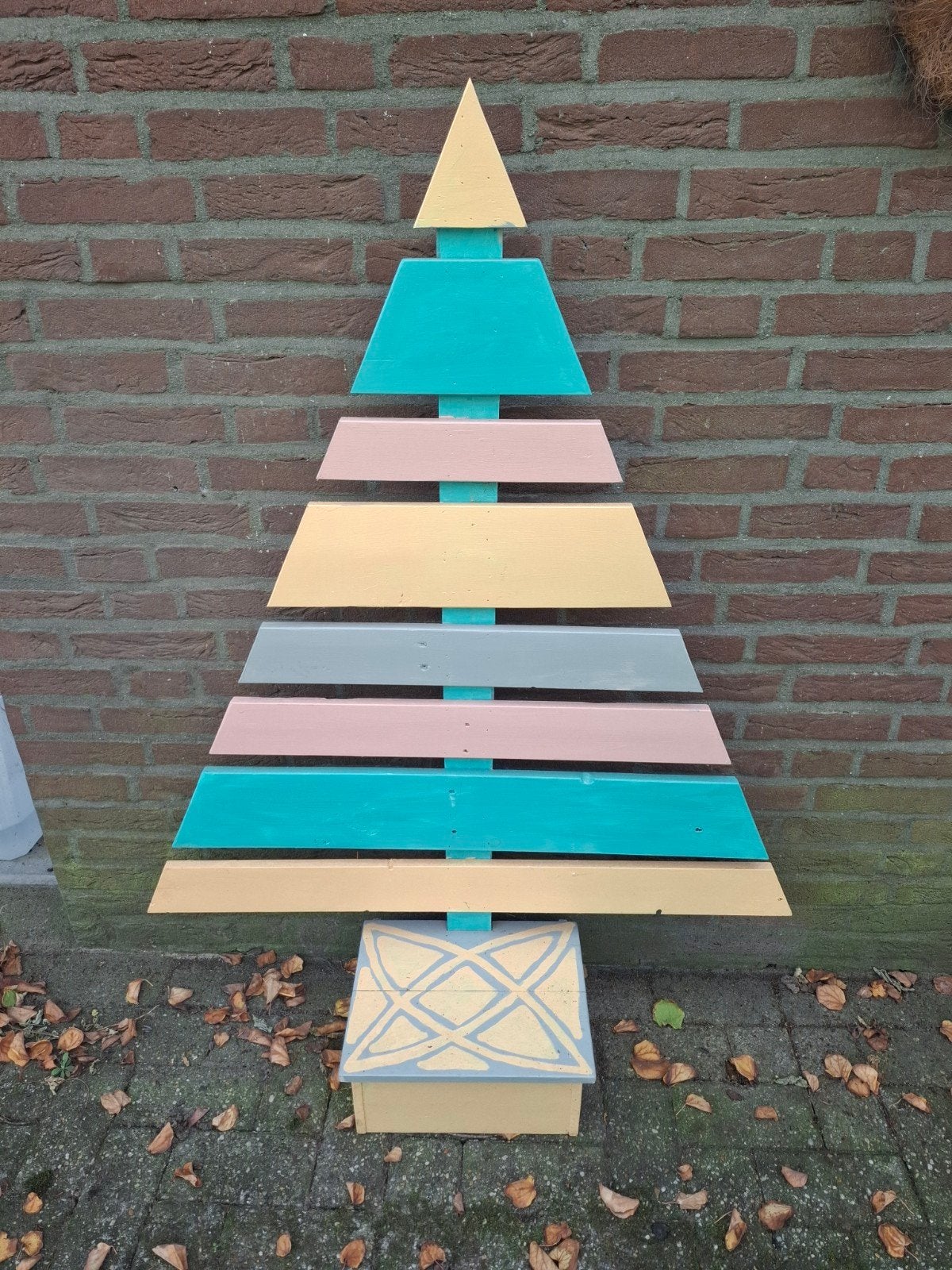 Houten kerstboom, Ophalen, Zo goed als nieuw