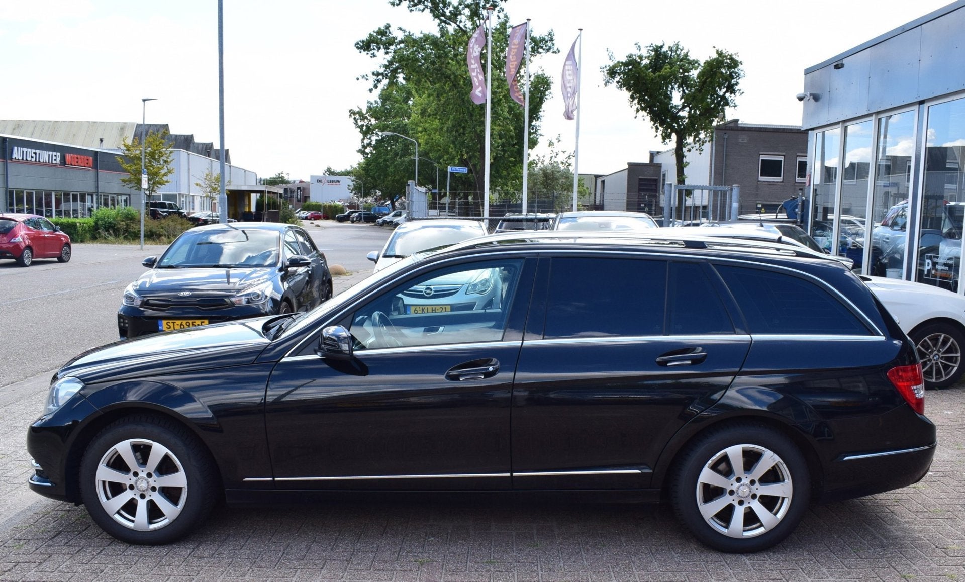Mercedes-Benz C-klasse Estate 180 DAKRAAM|CLIMATE CONTROL|CR, Automaat, Achterwielaandrijving, Zwart, 1595 cc