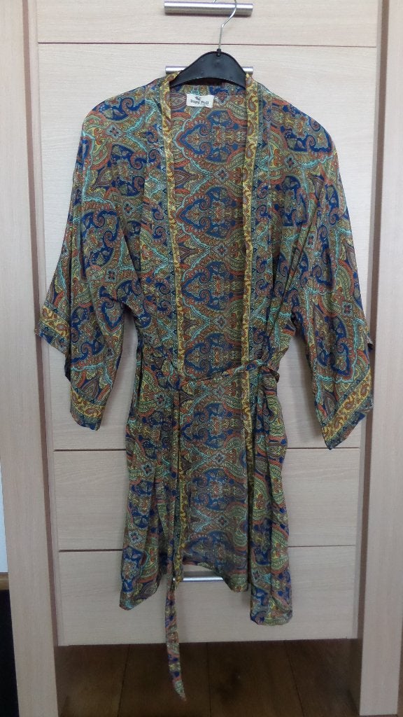 kimono 70% zijden/30% polyester uit India maat 40/42 nieuw, Bigg Bull, Ophalen of Verzenden, Overige kleuren, Badjas