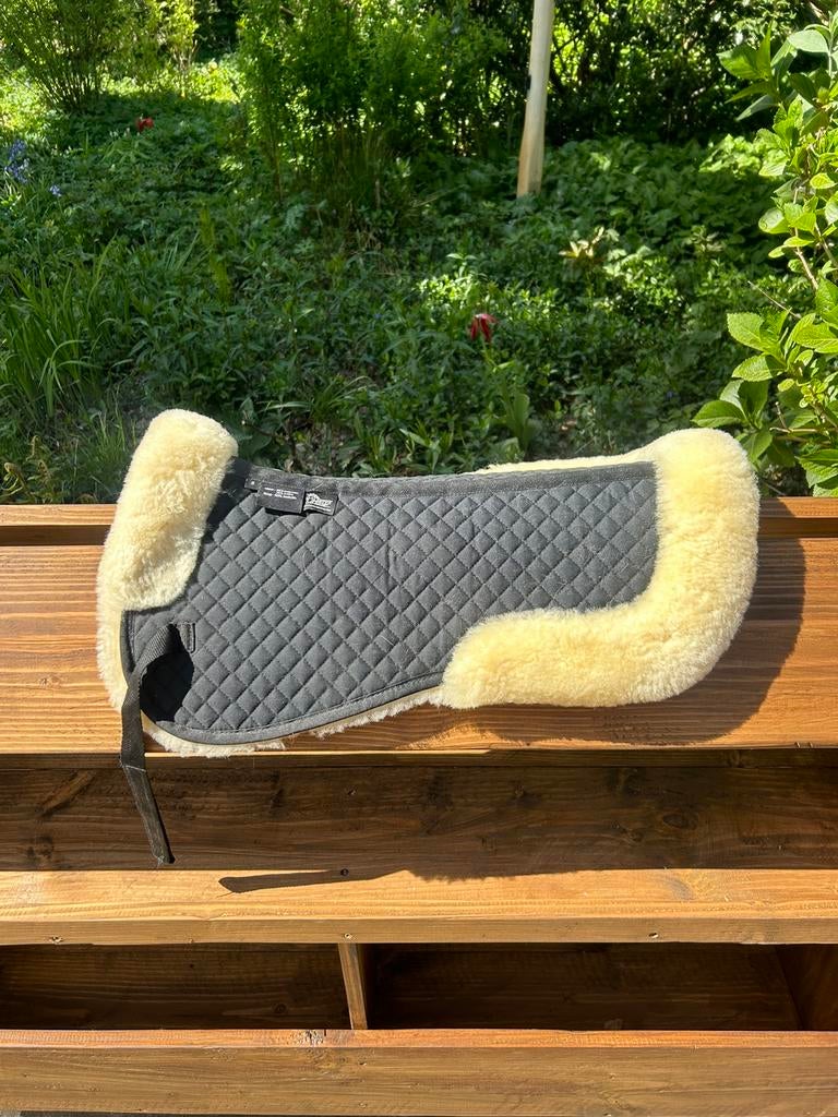 Zadelonderlegger bont Harry's horse Merino wol, Dieren en Toebehoren, Ophalen of Verzenden, Zo goed als nieuw