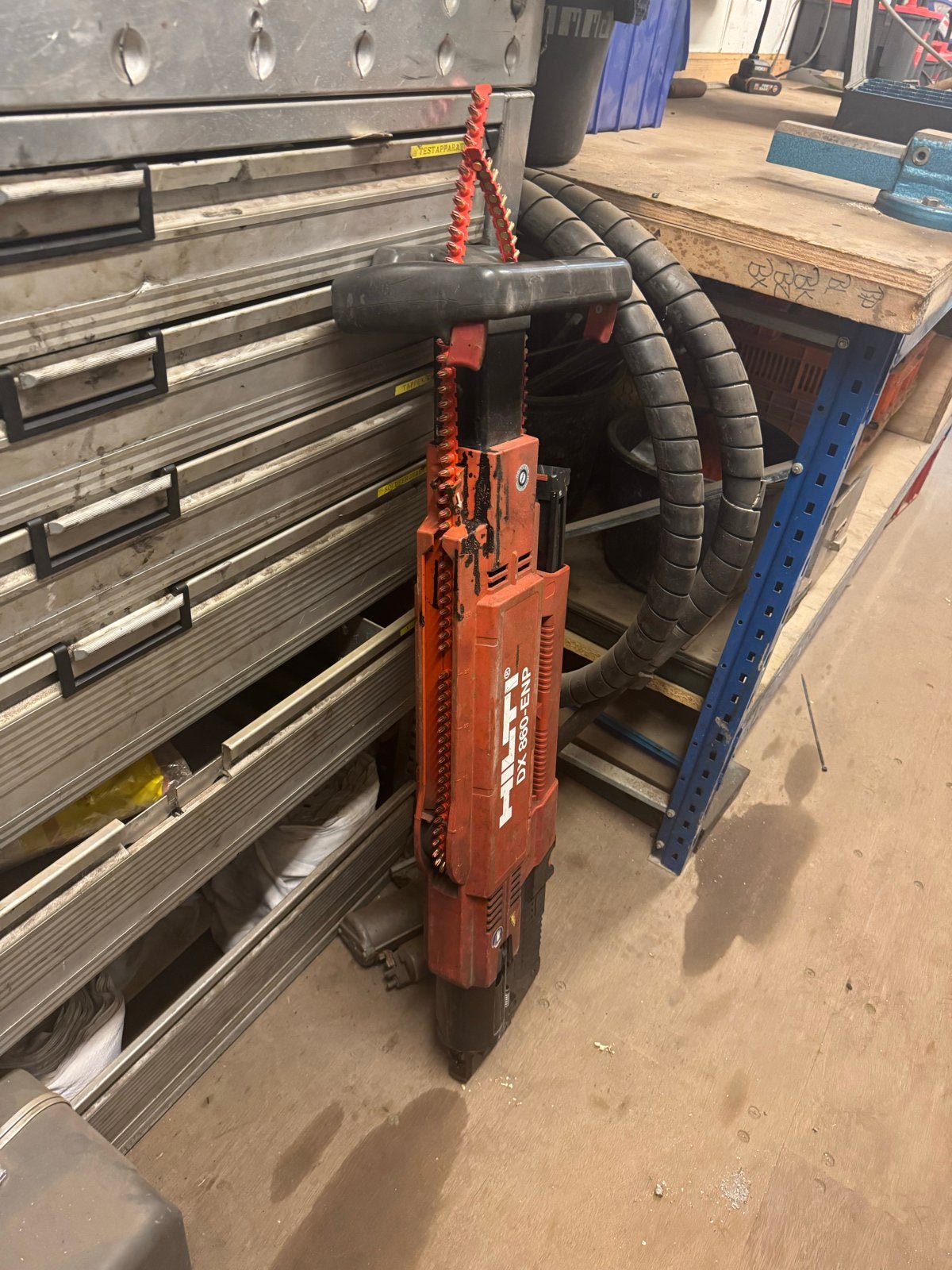 Hilti DX 860-ENP Schiethamer, Ophalen of Verzenden, Gebruikt, 600 watt of meer, Overige typen