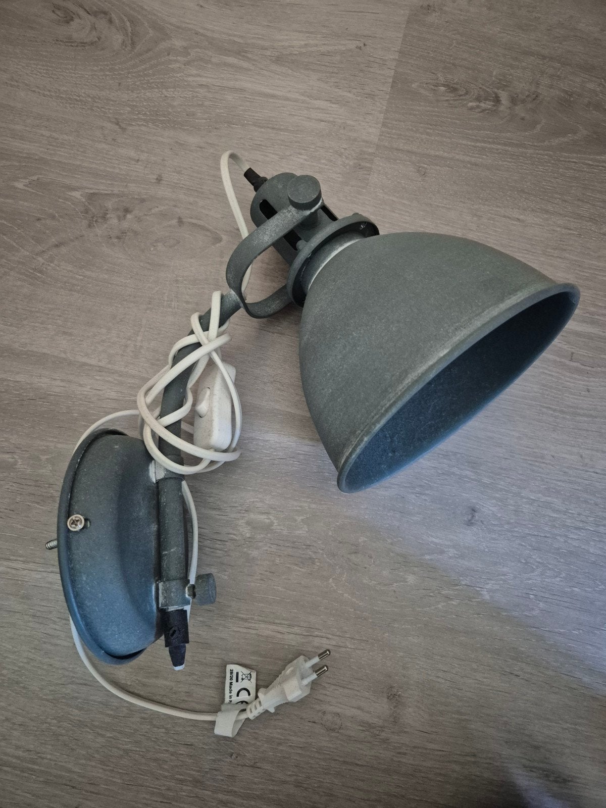 wandlamp industriële look, Huis en Inrichting, Ophalen of Verzenden, Gebruikt, E27 (groot), Grijs