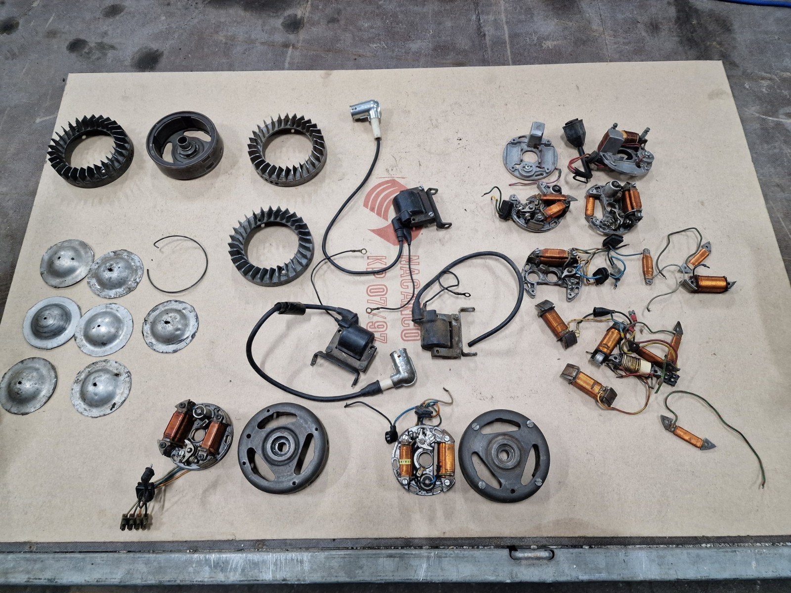 Kreidler Onsteking Materiaal, allemaal Origineel! Bosch!, Verzenden